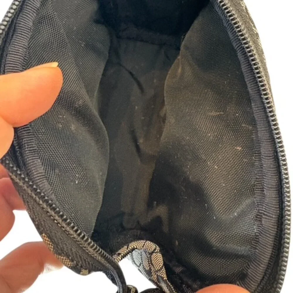 Coach Jacquard Mini C’s genuine black/grey makeup bag Vintage 2000's - Picture 6 of 9